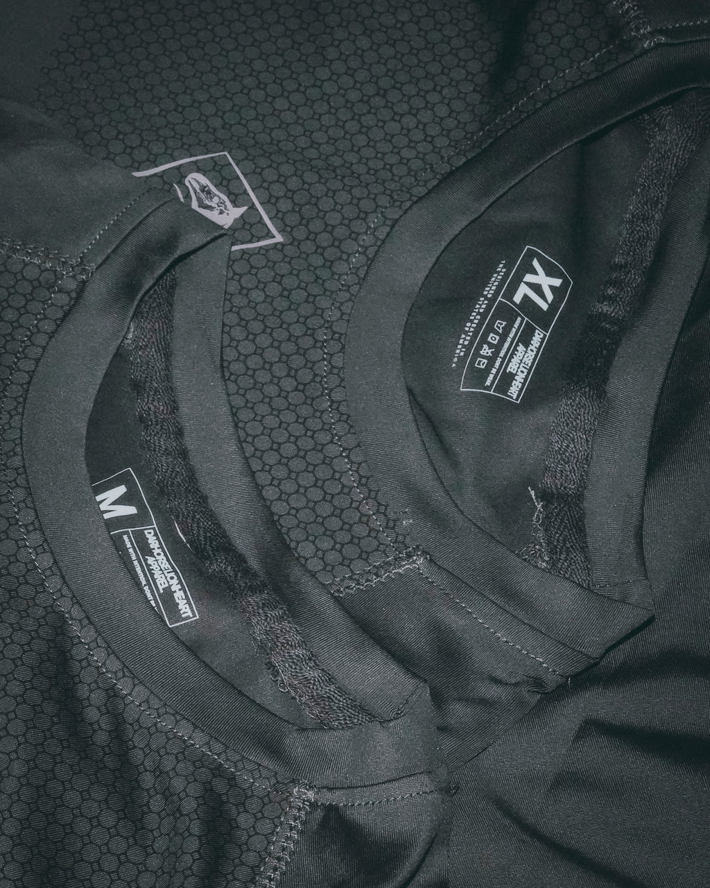 The DH WORK COMPRESSION // RASHGUARD Shirt